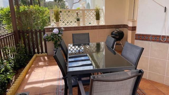 רוטה Hochwertiges Haus In Wunderschoener Golf Anlage Am Meer מראה חיצוני תמונה